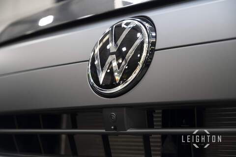 Volkswagen Transporter 2.0 T32 150ps 4M Auto Diesel Kombi SWB - U6059