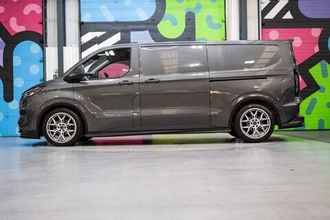 Ford Transit Custom 2.0 300 EcoBlue Limited Panel Van L2 H1 Euro 6 LV-RF™ Pack Magnetic Grey - U6062