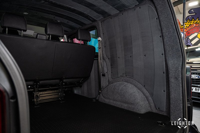 Volkswagen Transporter 2.0 - Large 31