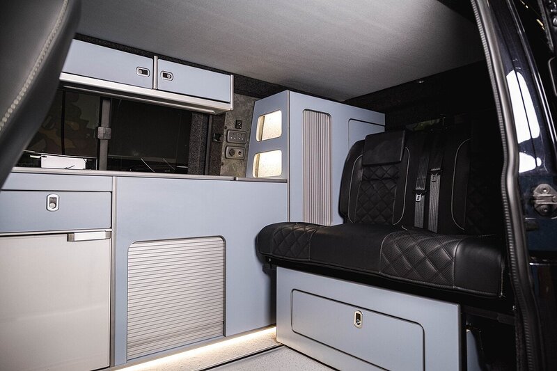 Volkswagen Transporter 2.0 - Large 28