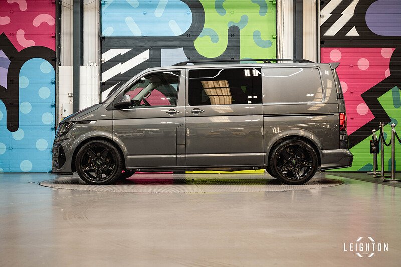 Volkswagen Transporter 2.0 - Large 3