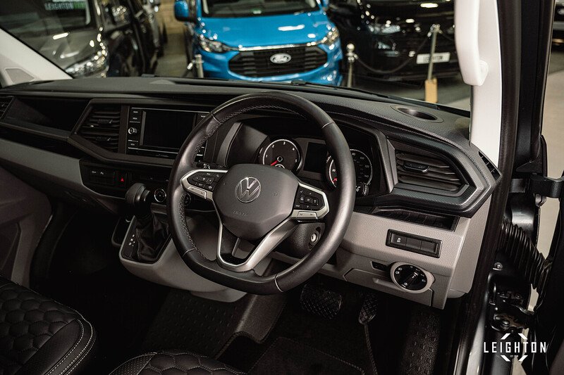 Volkswagen Transporter 2.0 - Large 21