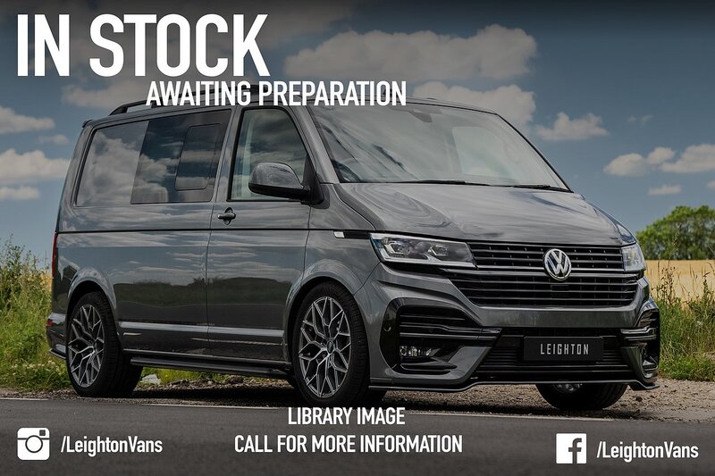 Volkswagen Transporter 2024 T6.1 T32 SWB 2.0BiTDI 204 PS DSG 4MOTION Kombi LV-R  Pack Indium Grey