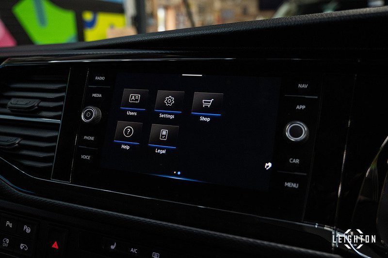 Volkswagen Transporter 2.0 - Large 31