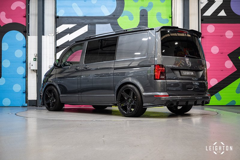 Volkswagen Transporter 2.0 - Large 4