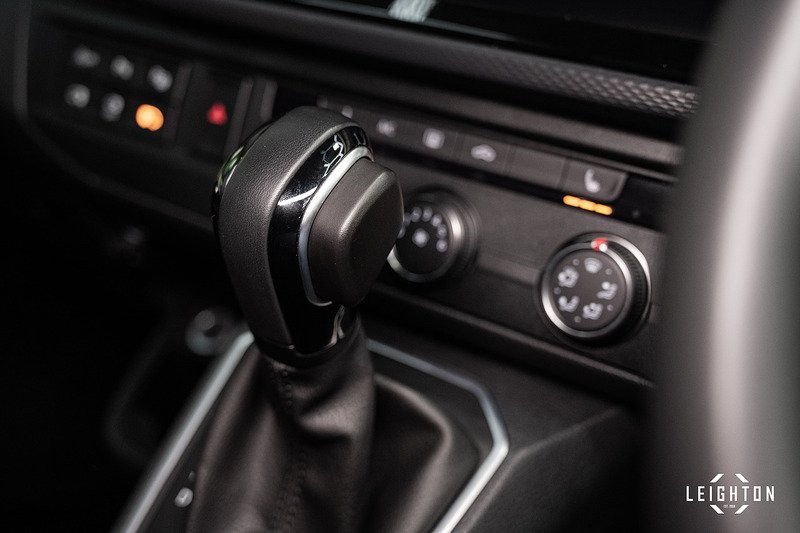 Volkswagen Transporter 2.0 - Large 38