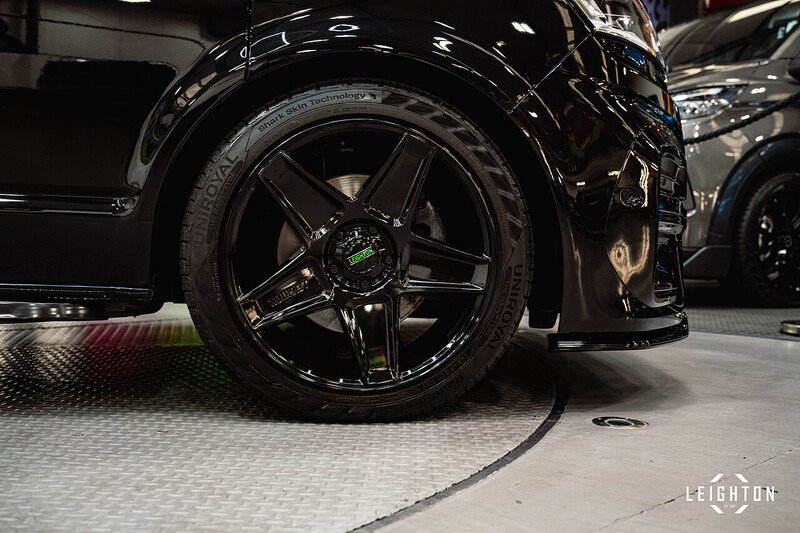 Volkswagen Transporter 2.0 - Large 15