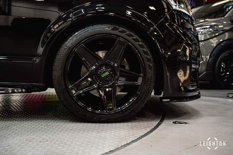 Volkswagen Transporter 2.0 T32 Diesel 204PS DSG 4Motion Kombi Van LWB - U6080