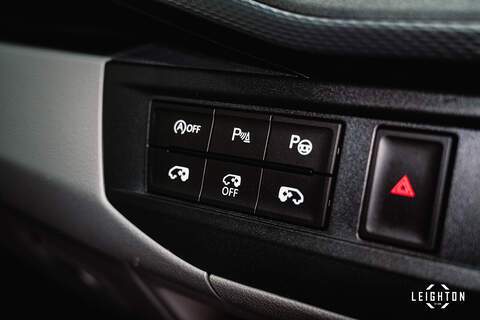 Volkswagen Transporter 2.0 T32 Diesel 204PS DSG 4Motion Kombi Van LWB - U6080