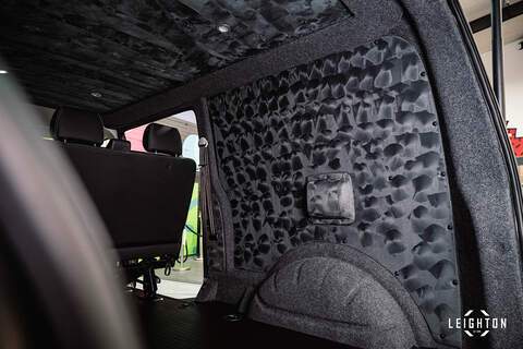 Volkswagen Transporter 2.0 T32 Diesel 204PS DSG 4Motion Kombi Van LWB - U6080