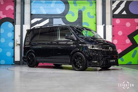 Volkswagen Transporter T6.1 T32 SWB 2.0BiTDI 204PS DSG 4MOTION Kombi LV-R  Pack Deep Black Pearl 2.0 5dr Window Van Automatic Diesel