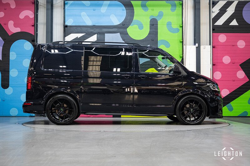 Volkswagen Transporter 2.0 - Large 7