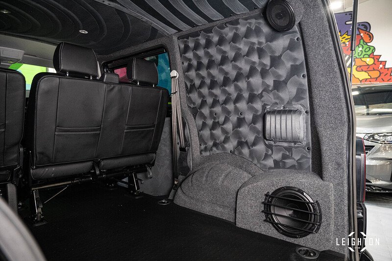 Volkswagen Transporter 2.0 - Large 53