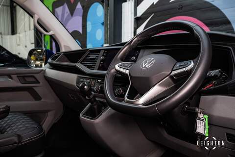 Volkswagen Transporter 2.0 T32 Diesel 150PS Manual Kombi Van SWB - U5050