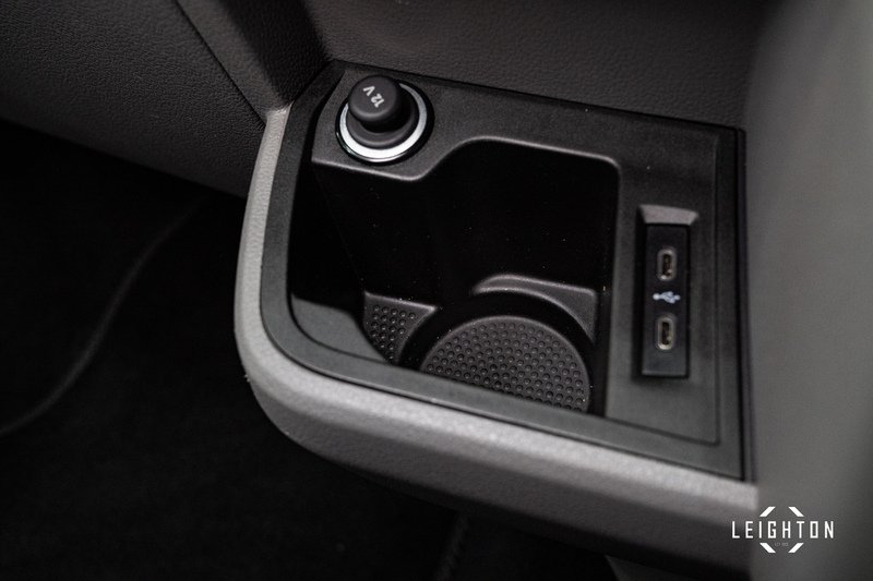 Volkswagen Transporter 2.0 T32 Diesel 150PS Manual Kombi Van SWB - U5050