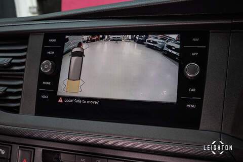 Volkswagen Transporter 2.0 T32 Diesel 150PS Manual Kombi Van SWB - U5050