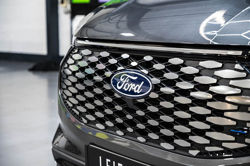 Ford E-Transit Custom 65 - Large 10