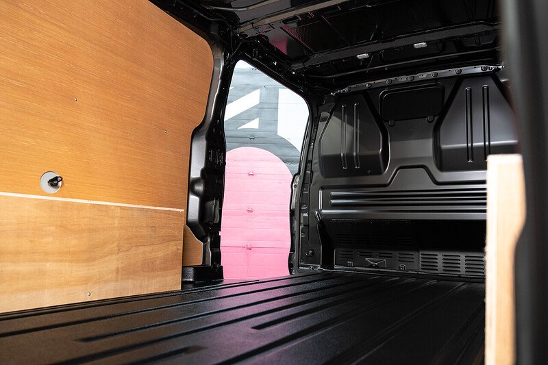 Ford E-Transit Custom 65 - Large 30