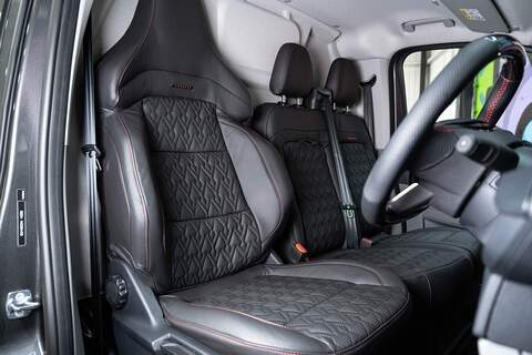 Ford E-Transit Custom 340 Electric 65kWh Auto Panel Van L2 H1 - U55111