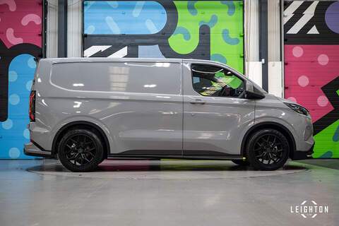 Ford E-Transit Custom 320 Electric 65kWh Auto Panel Van L1 H1 - U5124