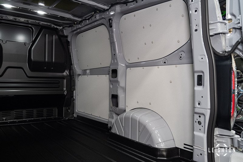 Ford E-Transit Custom 65 - Large 24