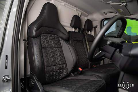 Ford E-Transit Custom 320 Electric 65kWh Auto Panel Van L1 H1 - U5124