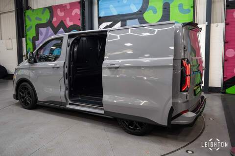 Ford E-Transit Custom 320 Electric 65kWh Auto Panel Van L1 H1 - U5124