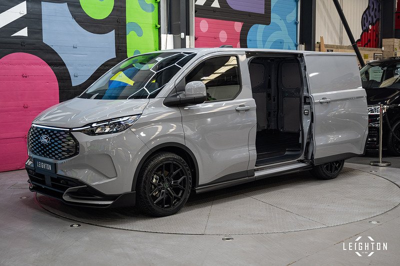 Ford E-Transit Custom 65 - Large 50