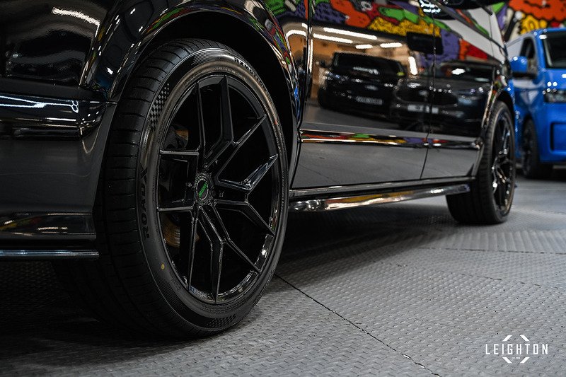 Volkswagen Transporter 2.0 - Large 12