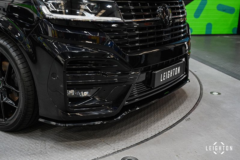 Volkswagen Transporter 2.0 - Large 10