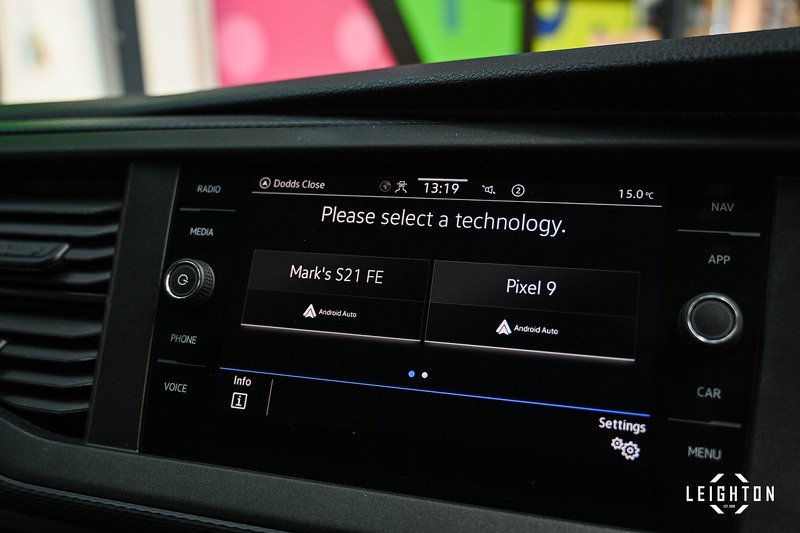 Volkswagen Transporter 2.0 - Large 27