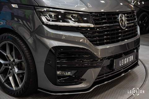 Volkswagen Transporter 2.0 T30 Diesel 150PS DSG Kombi Van SWB - U5145