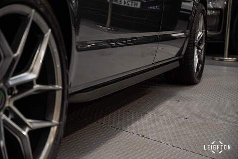 Volkswagen Transporter 2.0 T30 Diesel 150PS DSG Kombi Van SWB - U5145