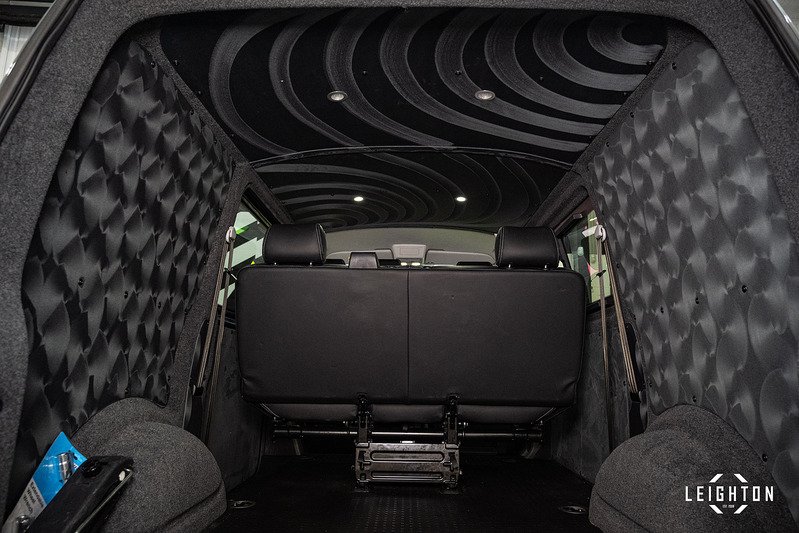 Volkswagen Transporter 2.0 T30 Diesel 150PS DSG Kombi Van SWB - U5145