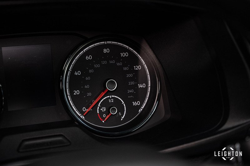 Volkswagen Transporter 2.0 T30 Diesel 150PS DSG Kombi Van SWB - U5145