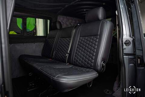 Volkswagen Transporter 2.0 T30 Diesel 150PS DSG Kombi Van SWB - U5145