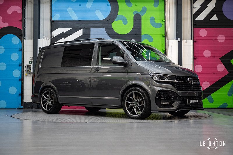 Volkswagen Transporter T6.1 T30 SWB 2.0TDI 150PS DSG Kombi LV-R  Pack Indium Grey