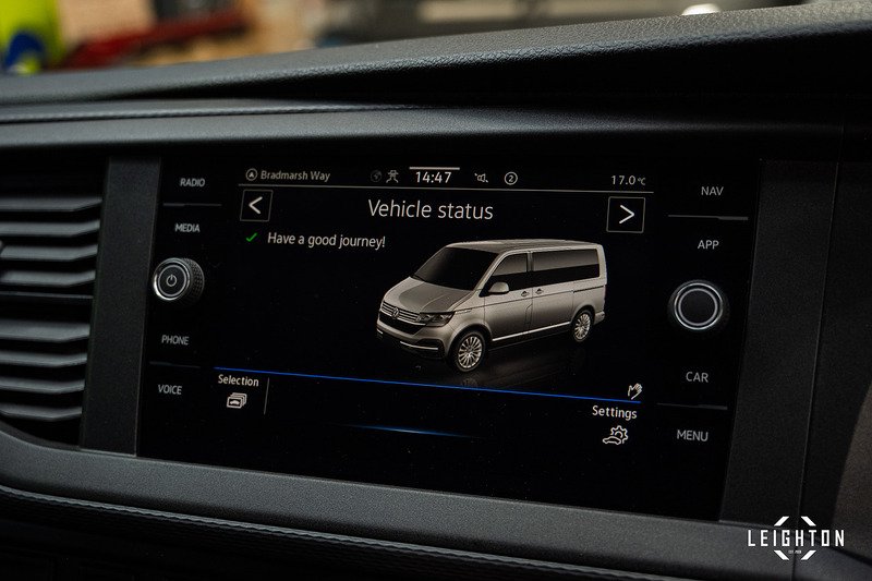 Volkswagen Transporter 2.0 - Large 32