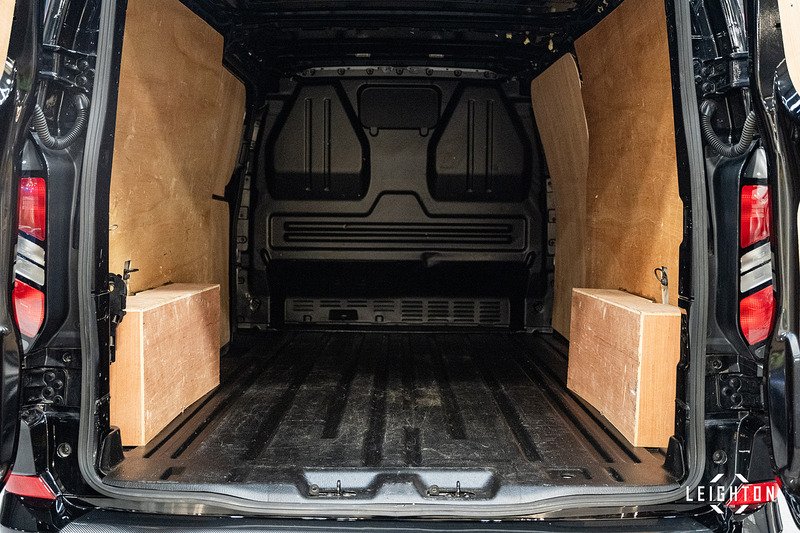 Ford Transit 2.0 - Large 20