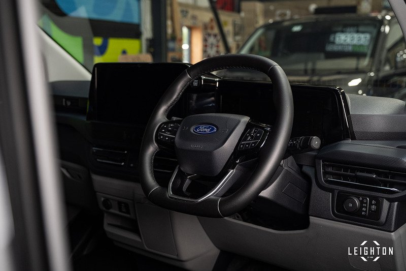 Ford Transit 2.0 - Large 21