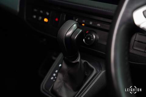 Volkswagen Transporter BiTDI T32 Highline - U6105