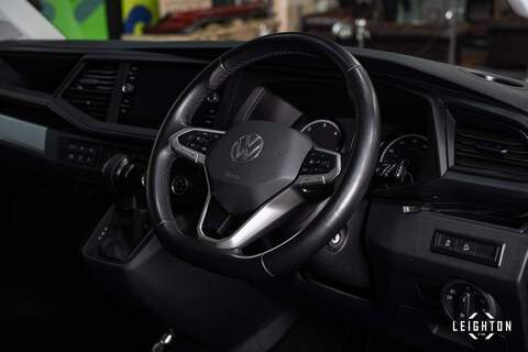 Volkswagen Transporter BiTDI T32 Highline - U6105