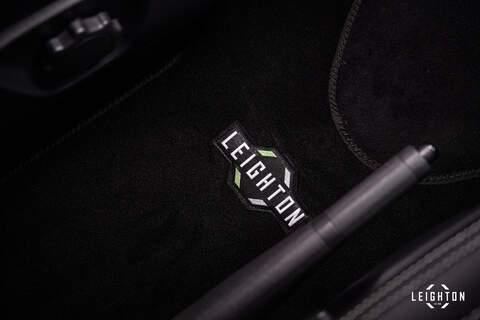 Volkswagen Transporter BiTDI T32 Highline - U6105