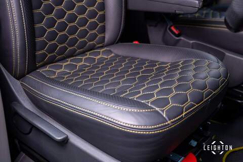 Volkswagen Transporter BiTDI T32 Highline Camper Conversion - U5288