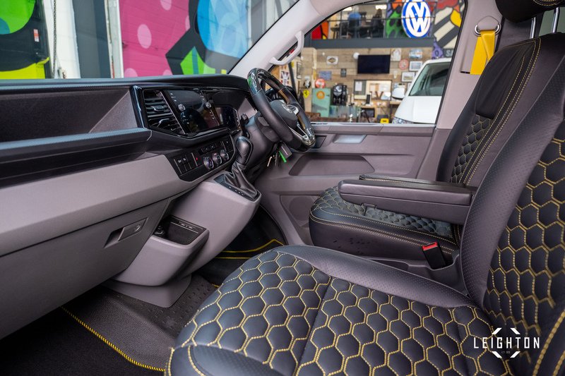 Volkswagen Transporter BiTDI T32 Highline Camper Conversion - U5288