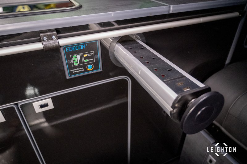 Volkswagen Transporter BiTDI T32 Highline Camper Conversion - U5288