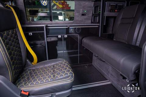 Volkswagen Transporter BiTDI T32 Highline Camper Conversion - U5288