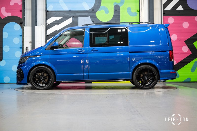 Volkswagen Transporter 2.0 T32 Diesel 150ps DSG Kombi SWB - U5255