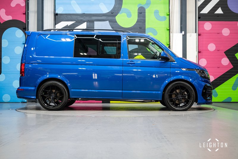 Volkswagen Transporter 2.0 T32 Diesel 150ps DSG Kombi SWB - U5255