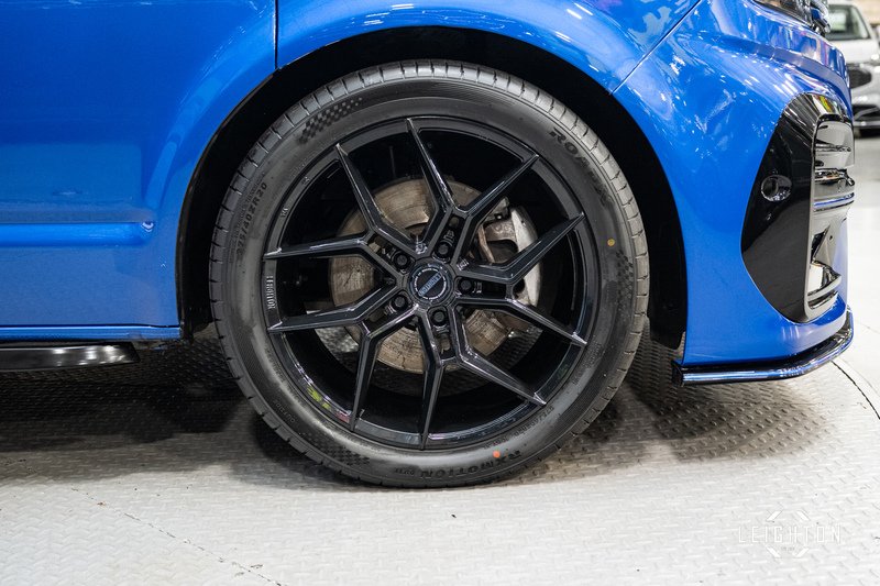 Volkswagen Transporter 2.0 T32 Diesel 150ps DSG Kombi SWB - U5255